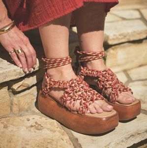 THE ODELLS Braided Platform Sandals NWT in box in Size 9.5 40